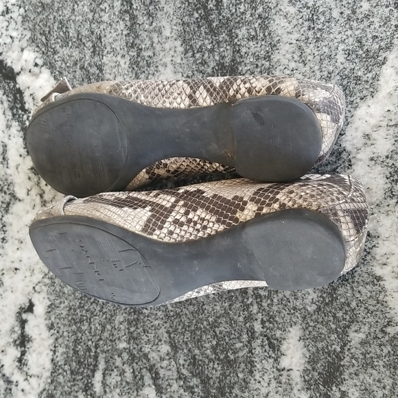 DKNYC ❤Stella Light Grey Flat ❤ Sz 6.5 - Picture 7 of 7